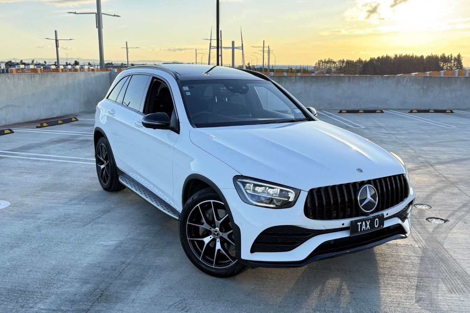 Mercedes Benz car dealer auckland