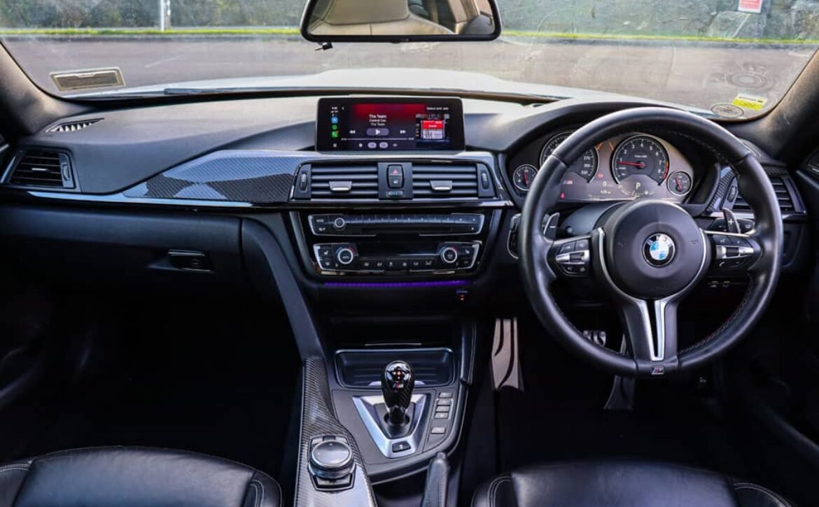 2014 BMW M4 used car Hamilton